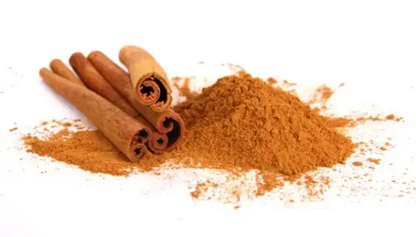 Canela em pó